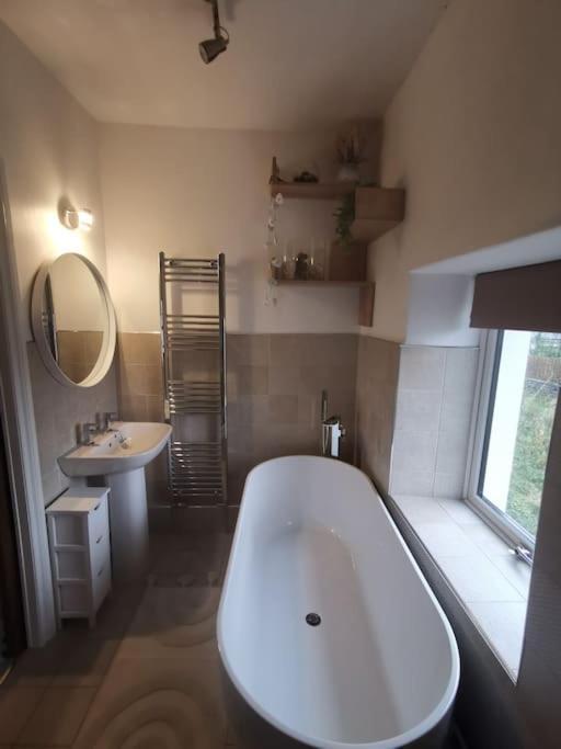 兰贝里斯Prime Location For Snowdon, Family And Dog Friendly!别墅 外观 照片